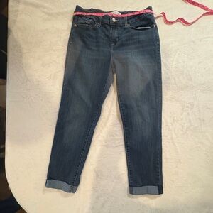 Signature Levi Strauss Mid Rise Boyfriend Jeans